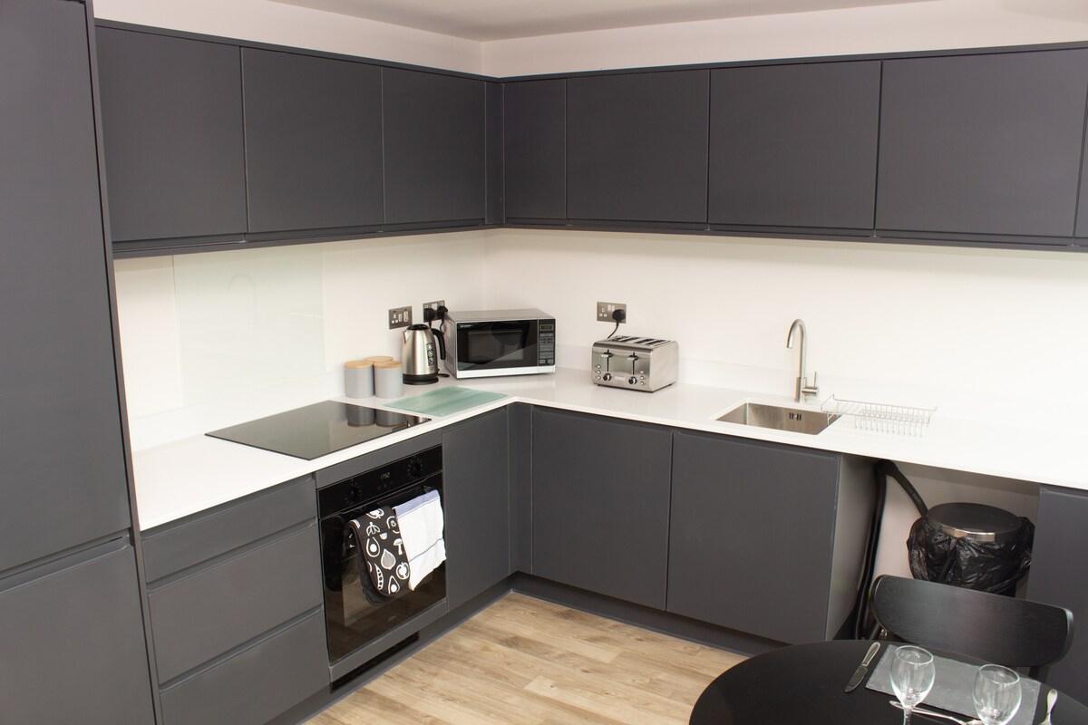 Dashing 1BR Penthouse near MCR Stadiums6