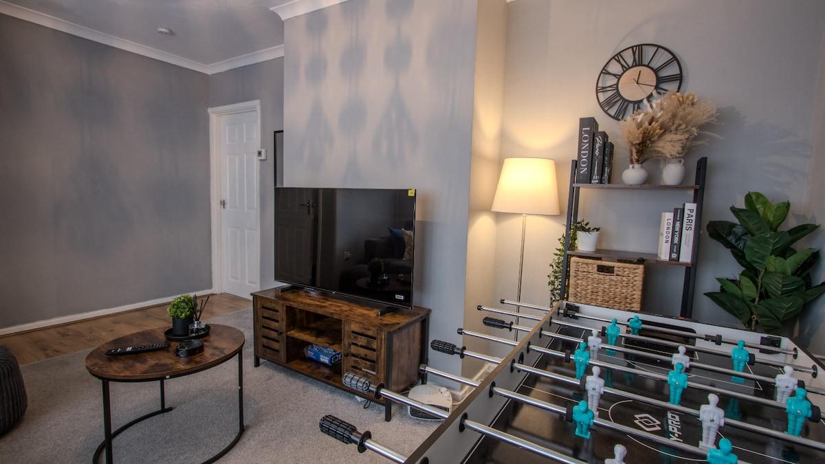 Modern 3BR House - Quiet Clifton Area1